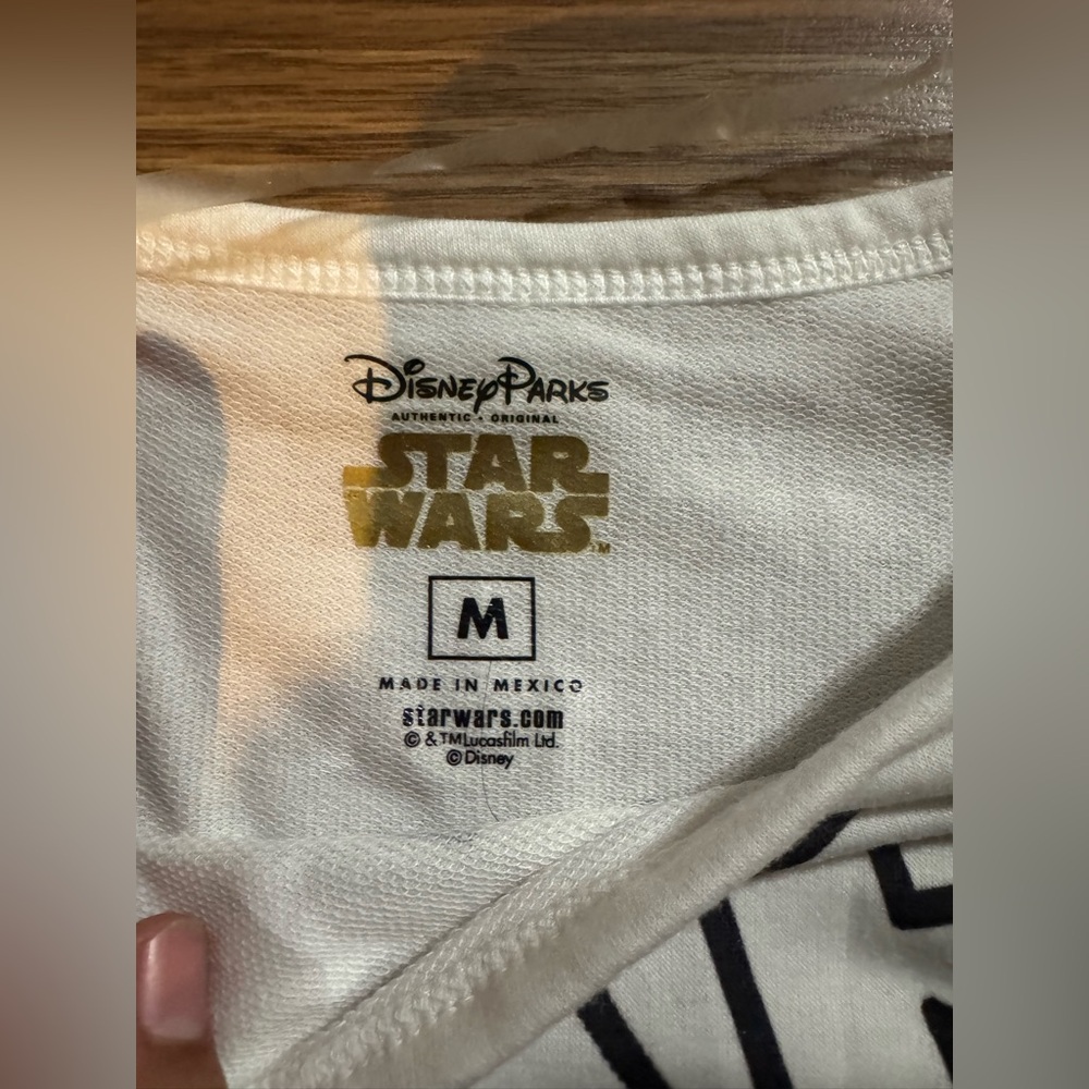 Star Wars R2D2 Top - Picture 4 of 9